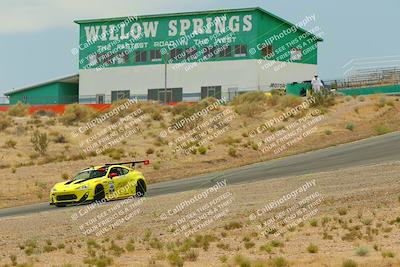 media/May-31-2025-CalClub SCCA (Sat) [[2c1a04e1ee]]/Race/Group 2/Turn 4b/